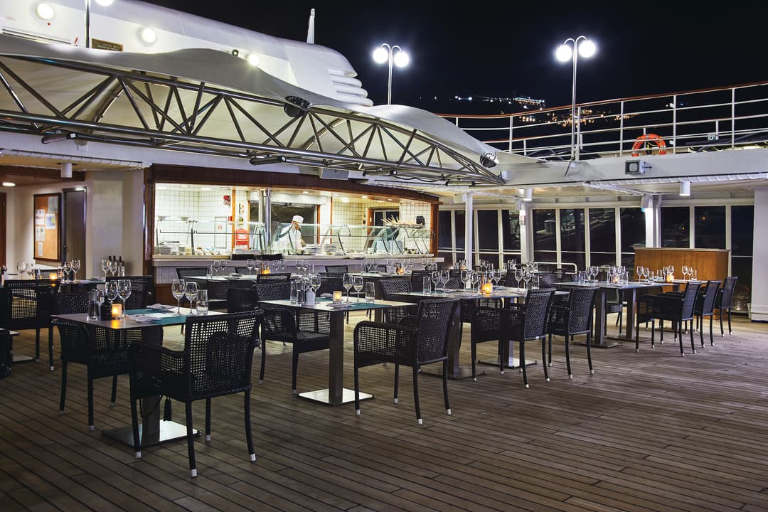 Silversea Silver Wind The Grill