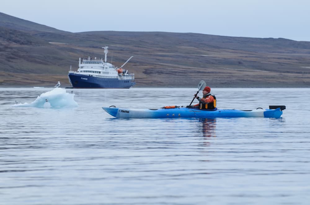 Oceanwide Expeditions Greenland coastline kayaking_Sandra Petrowitz.jpeg
