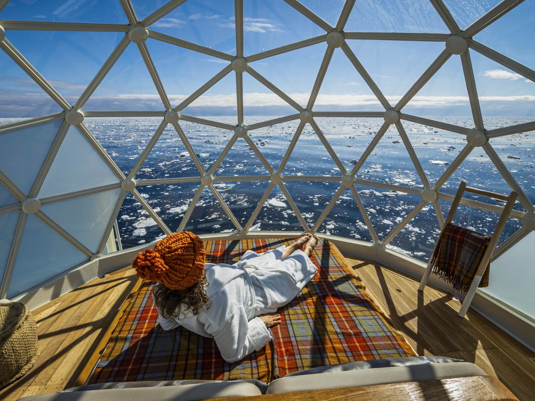 Ng Le Ng Endurance Igloo ©Lindblad Expeditions Ralph Lee Hopkins 0