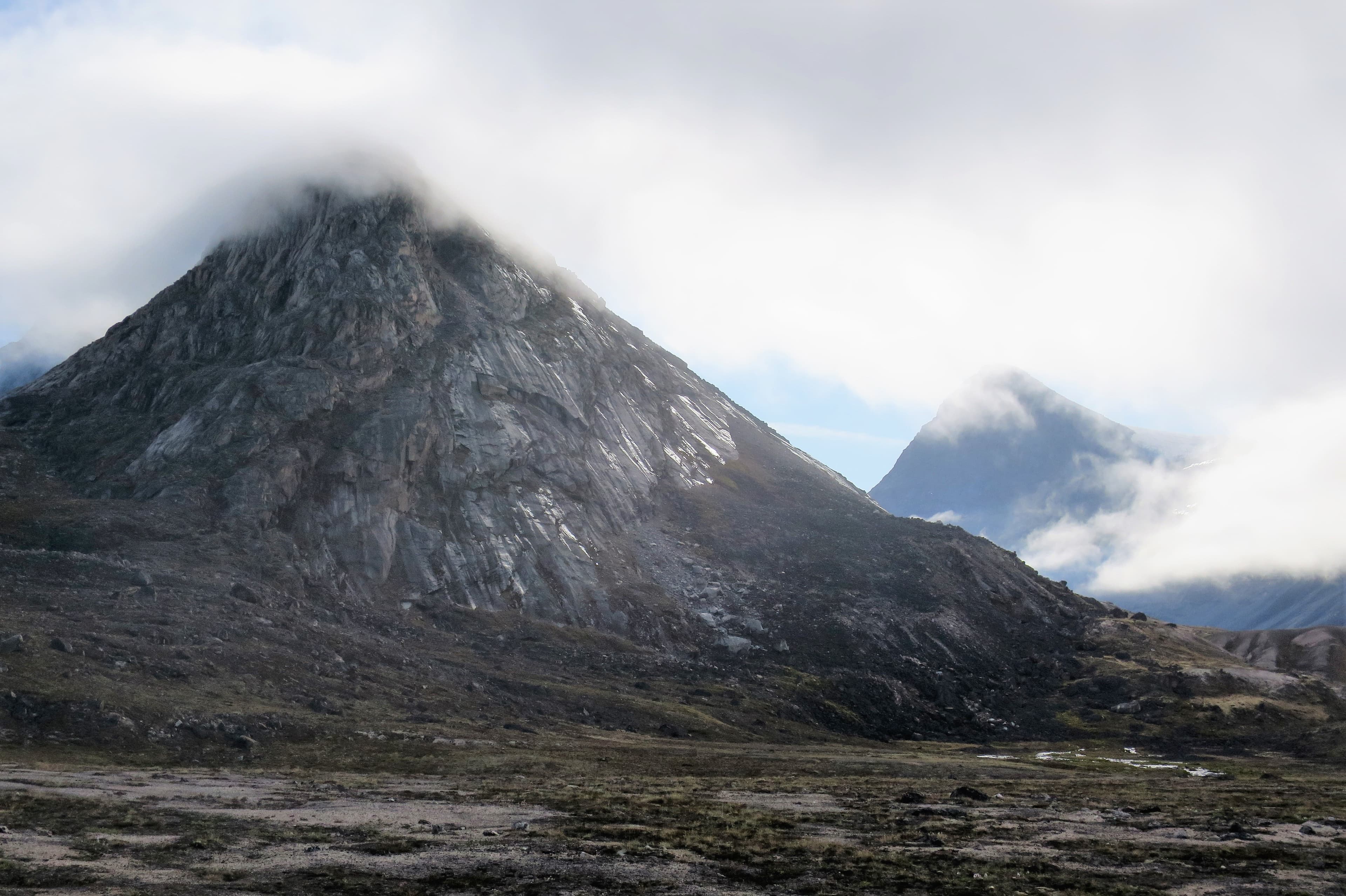 At the edge of the High Arctic