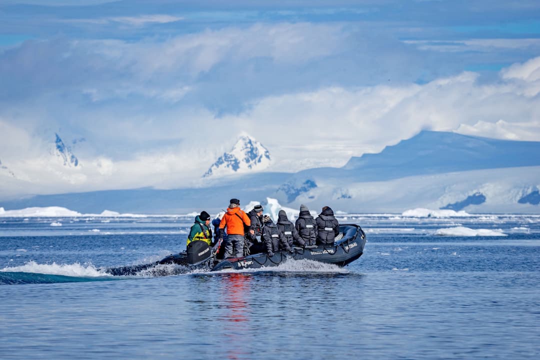 Scenic Ocean Cruises Scenic Eclipse Recess Cove Charlotte Bay Antarctica ©Benn Berkeley 2