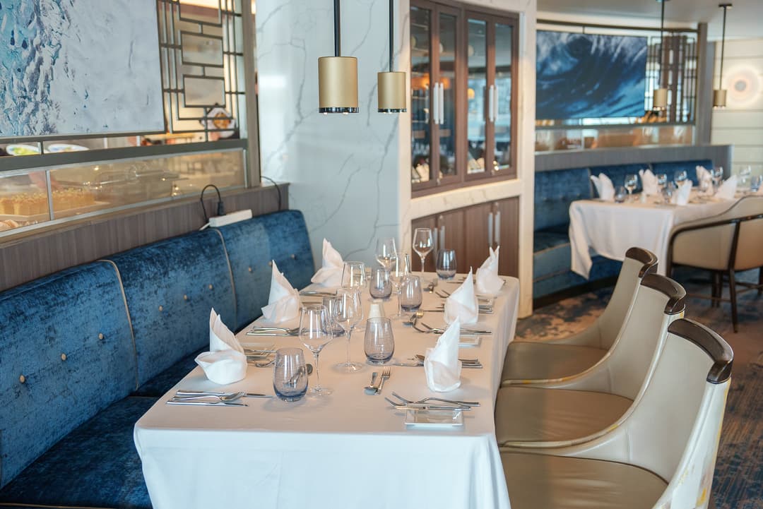 Quark Expeditions, Ocean Explorer Main Dining Room 8 ©Quark Expeditions