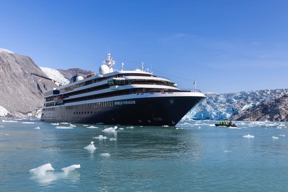 Reykjavik to Longyearbyen