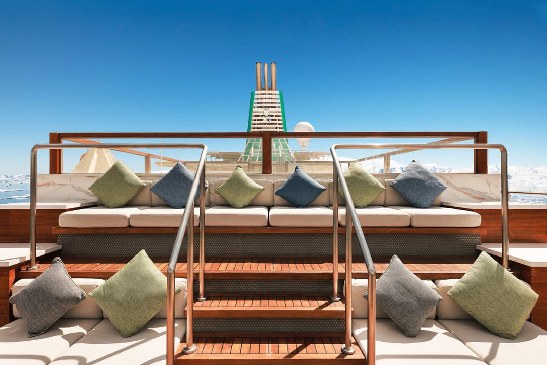 Ae Expeditions Douglas Mawson Sun Deck ©Ae Expeditions