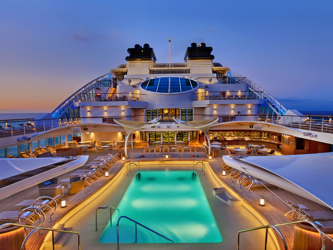Seabourn Encore Pool Deck ©Eric Laignel
