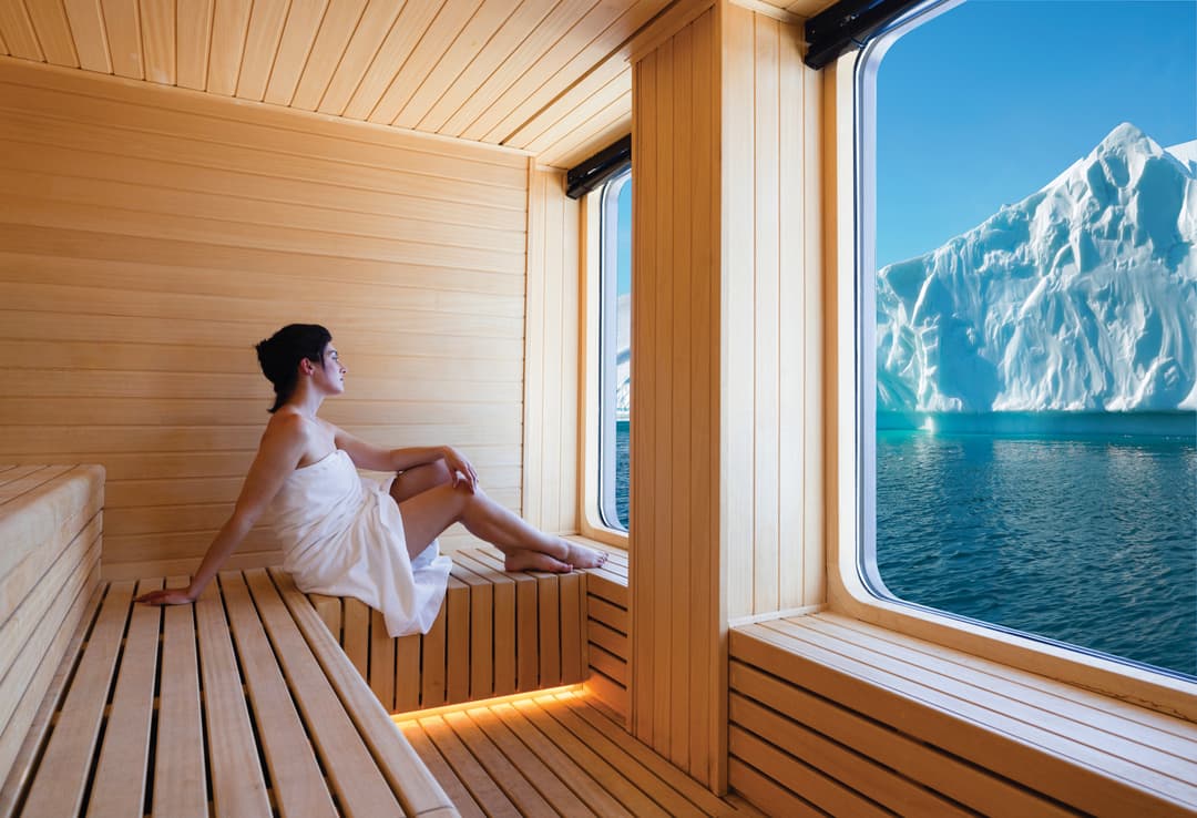 Wtr Sauna Woman Polar ©Atlas Ocean Voyages