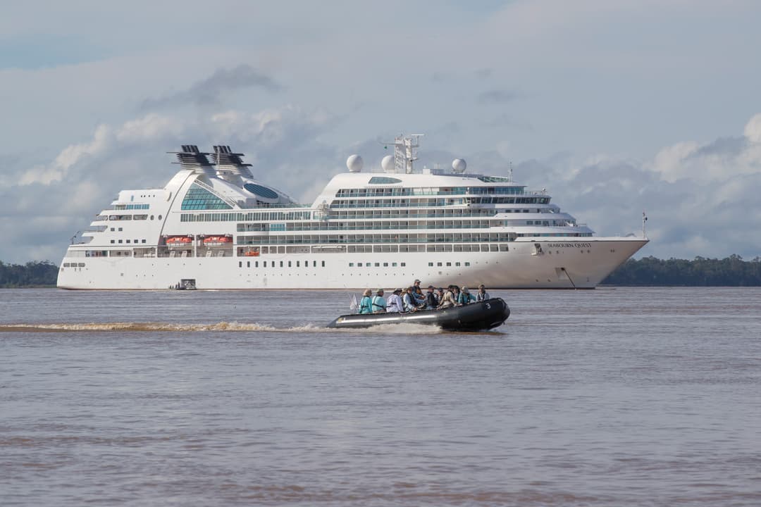 Seabourn Quest Antarctica Zodiac Exterior 2 ©Richard Sidey And Aliscia Young