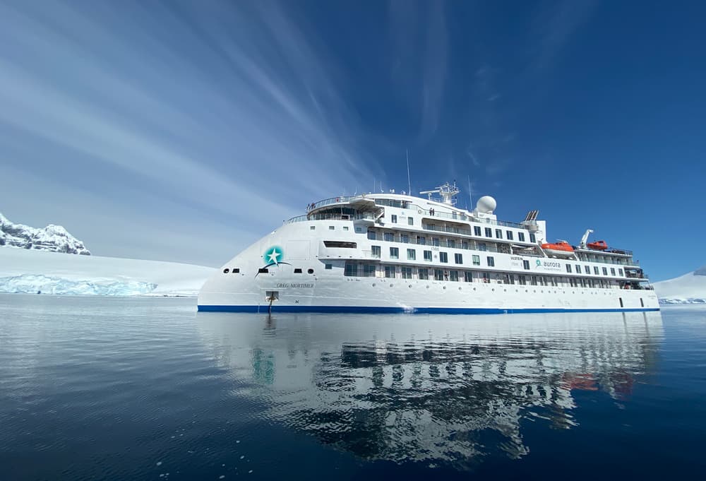 Epic Antarctica: Crossing the 7th Continent