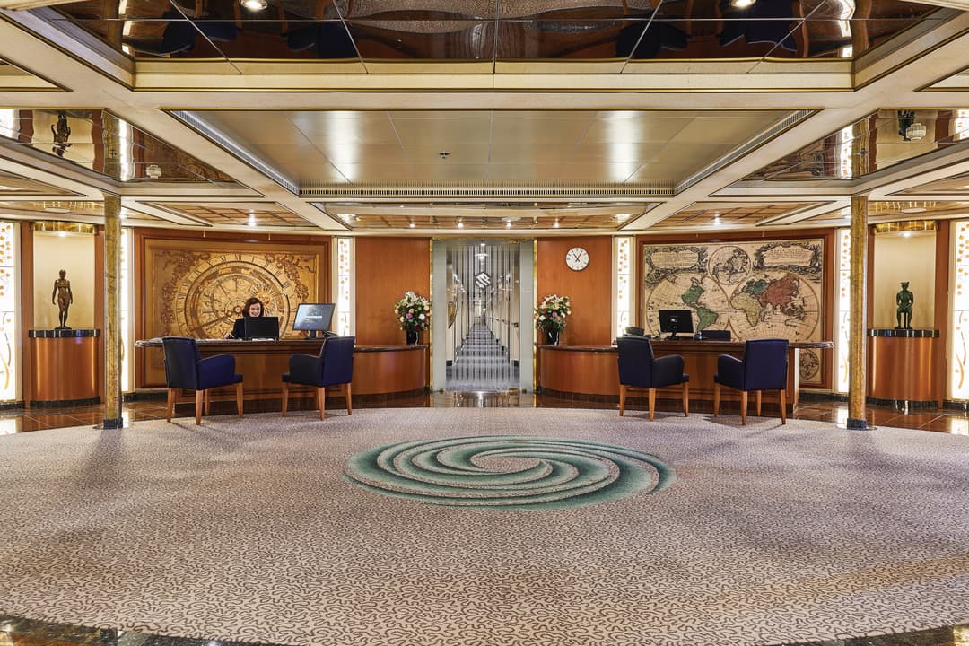 Silversea Cruises Silver Wind Reception ©Silversea Cruises Ltd