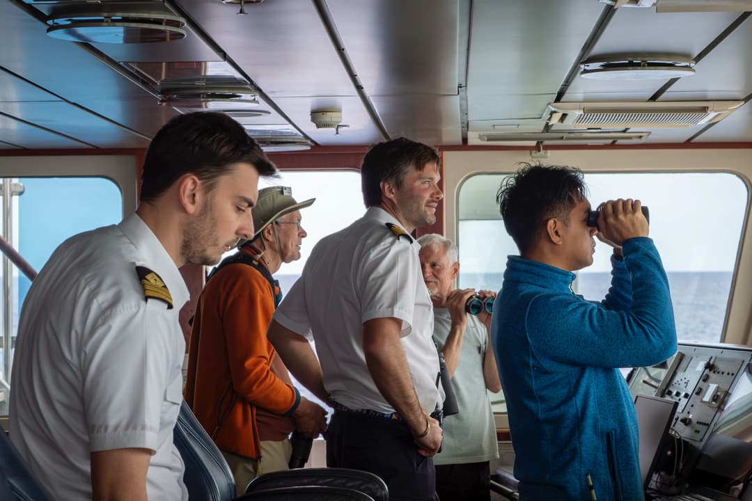 Ng Lindblad Expeditions National Geographic Orion Bridge 4