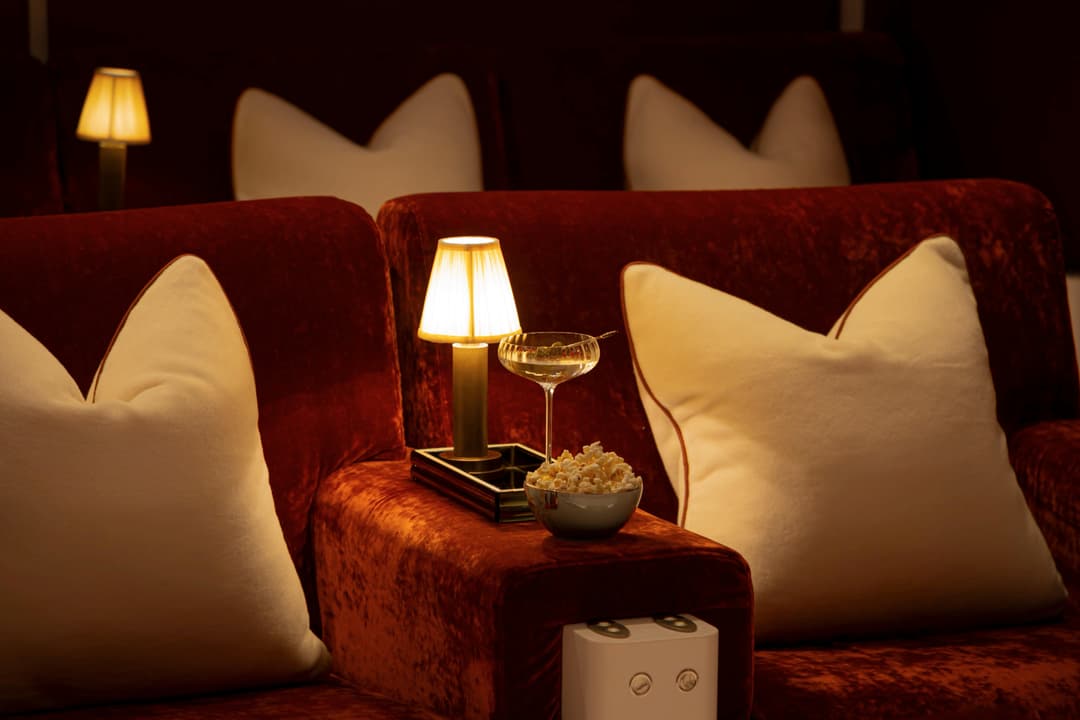 Aqua Lares Cinema ©Aqua Expeditions 2