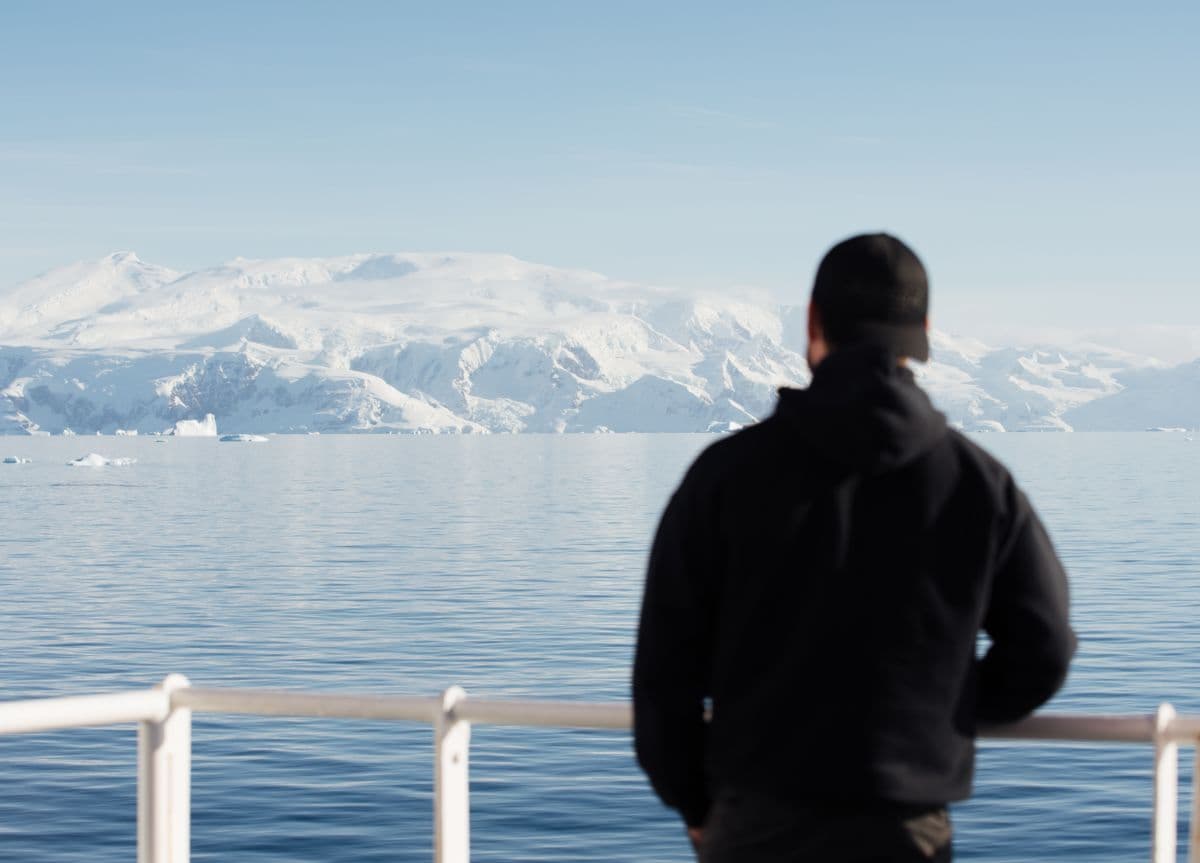 Polar Circle Quest onboard Terra Nova Adventurer